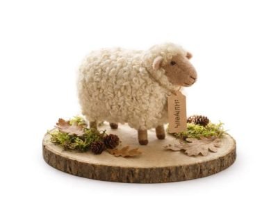 Handmade felt sheep figurine with Hillyarn brand tag, 100% natural New Zealand wool, wholesale private label felt products Nepal.